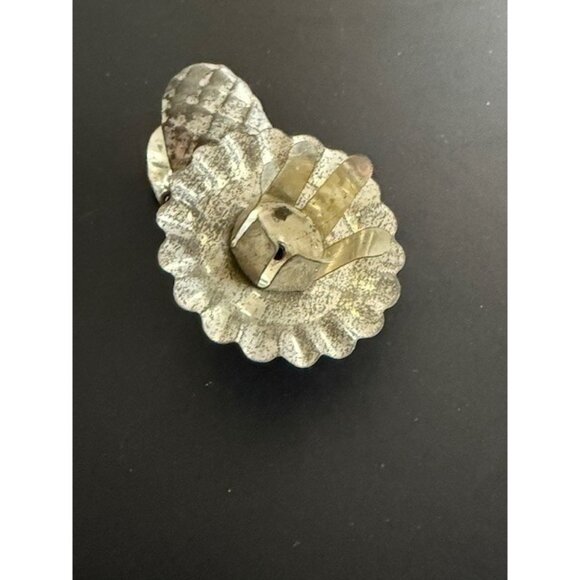 Vintage Silver Tone Christmas Tree Candle Clips Holders Pinecone Clips Set 15 pc - Picture 10 of 14